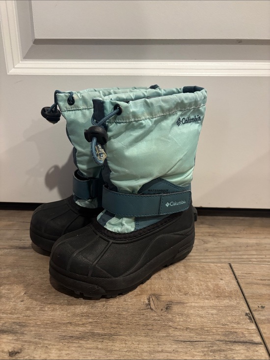 Columbia Other - Columbia Kids Winter Snow Boots - Mint Green and Black